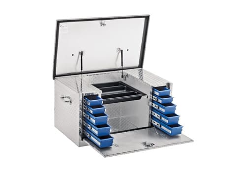 Drawer boxes turn your truck bed into a fully organized tool box with slid-out drawers. Perfect for storing tools. 